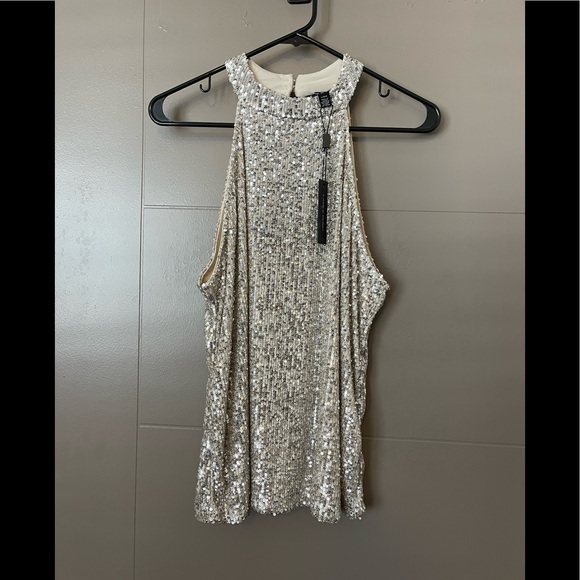 NWT Cable & Gauge Sequin Top 🔥 - Picture 1 of 4